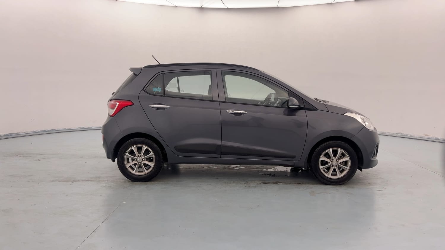Used 2016 Hyundai Grand i10 Asta 1.2 Kappa VTVT (O) Petrol Manual exterior RIGHT REAR CORNER VIEW