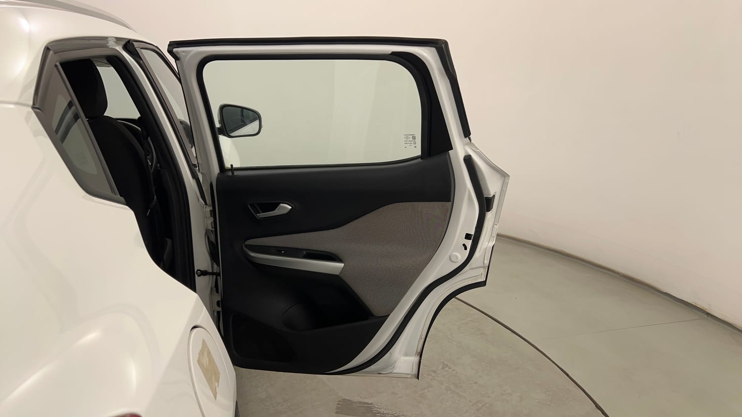 Used 2023 Nissan Magnite XV Petrol Manual interior RIGHT REAR DOOR OPEN VIEW