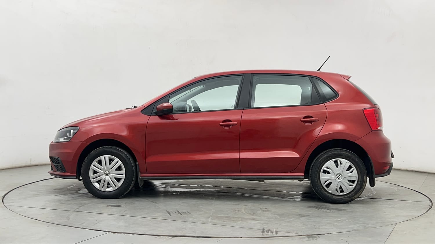 Used 2020 Volkswagen Polo Trendline 1.0L MPI Petrol Manual exterior LEFT SIDE VIEW