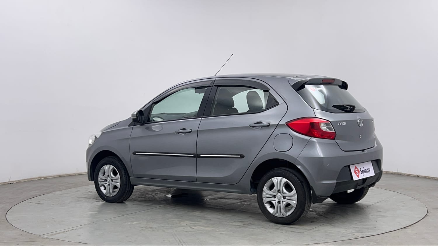 Used 2019 Tata Tiago Revotron XZ Petrol Manual exterior LEFT REAR CORNER VIEW