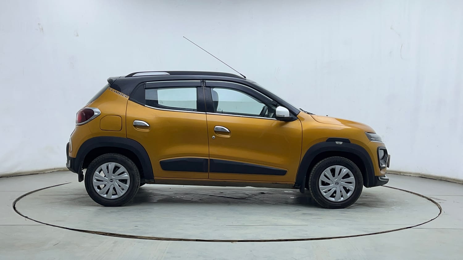 Used 2022 Renault Kwid CLIMBER AMT Petrol Automatic exterior RIGHT SIDE VIEW