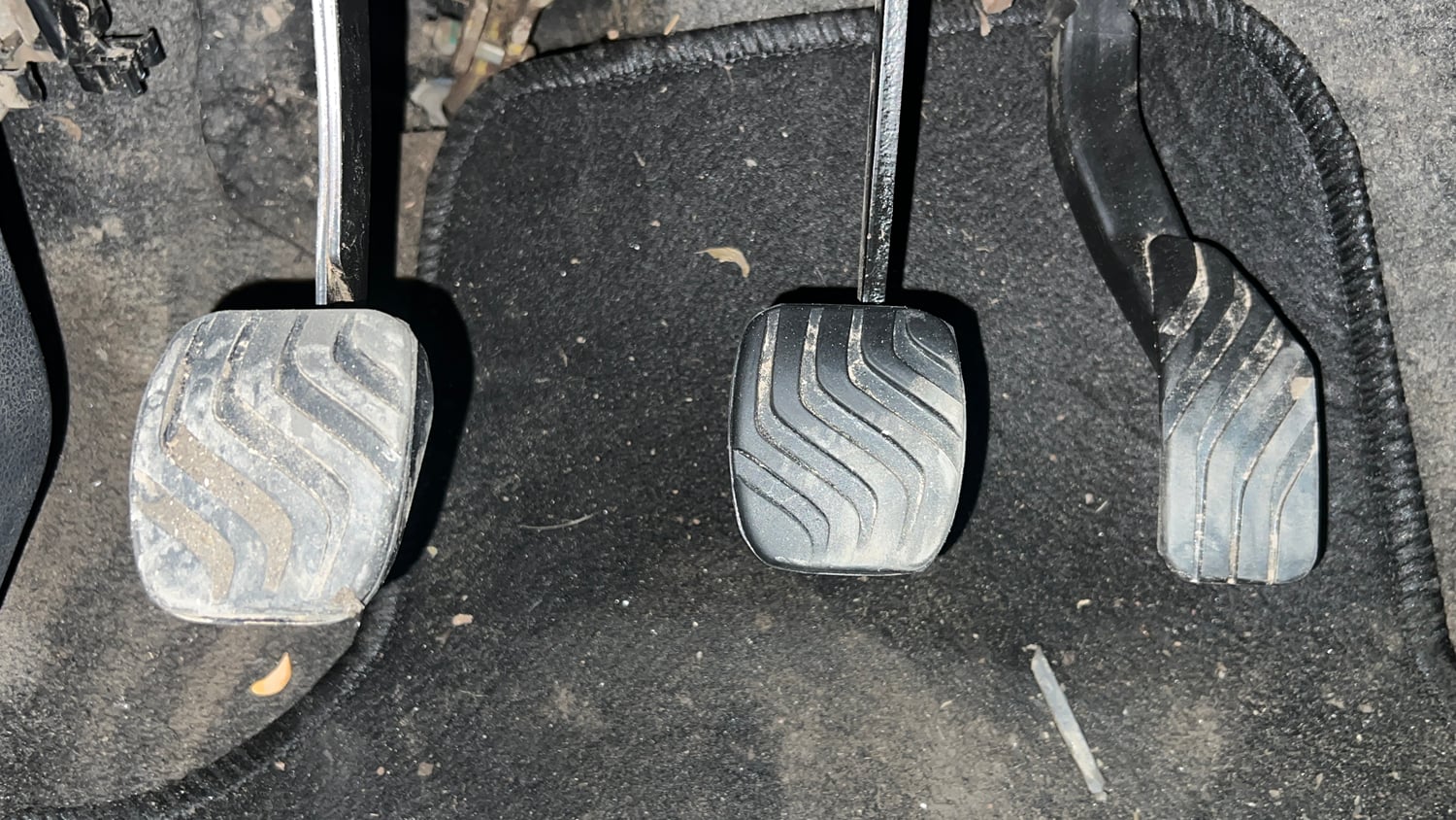 Used 2016 Renault Kwid RXT Petrol Manual interior PEDALS VIEW