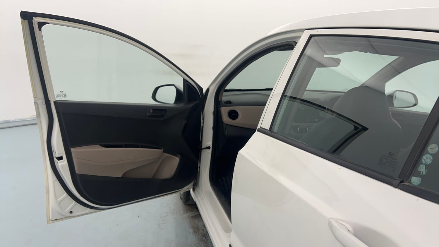 Used 2014 Hyundai Grand i10 Magna 1.2 Kappa VTVT Petrol Manual interior LEFT FRONT DOOR OPEN VIEW