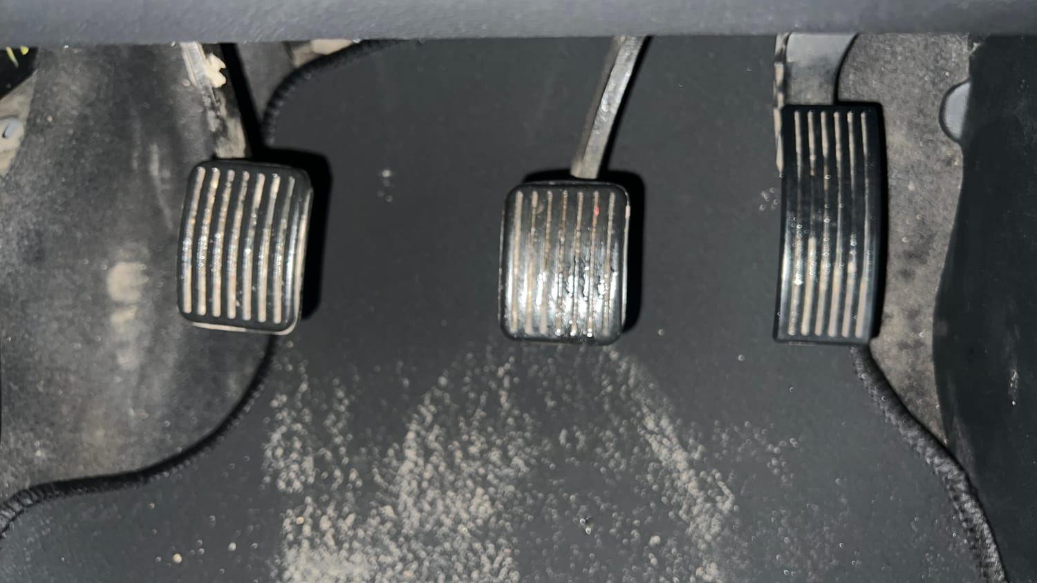 Used 2016 Hyundai Grand i10 Asta 1.2 Kappa VTVT (O) Petrol Manual interior PEDALS VIEW