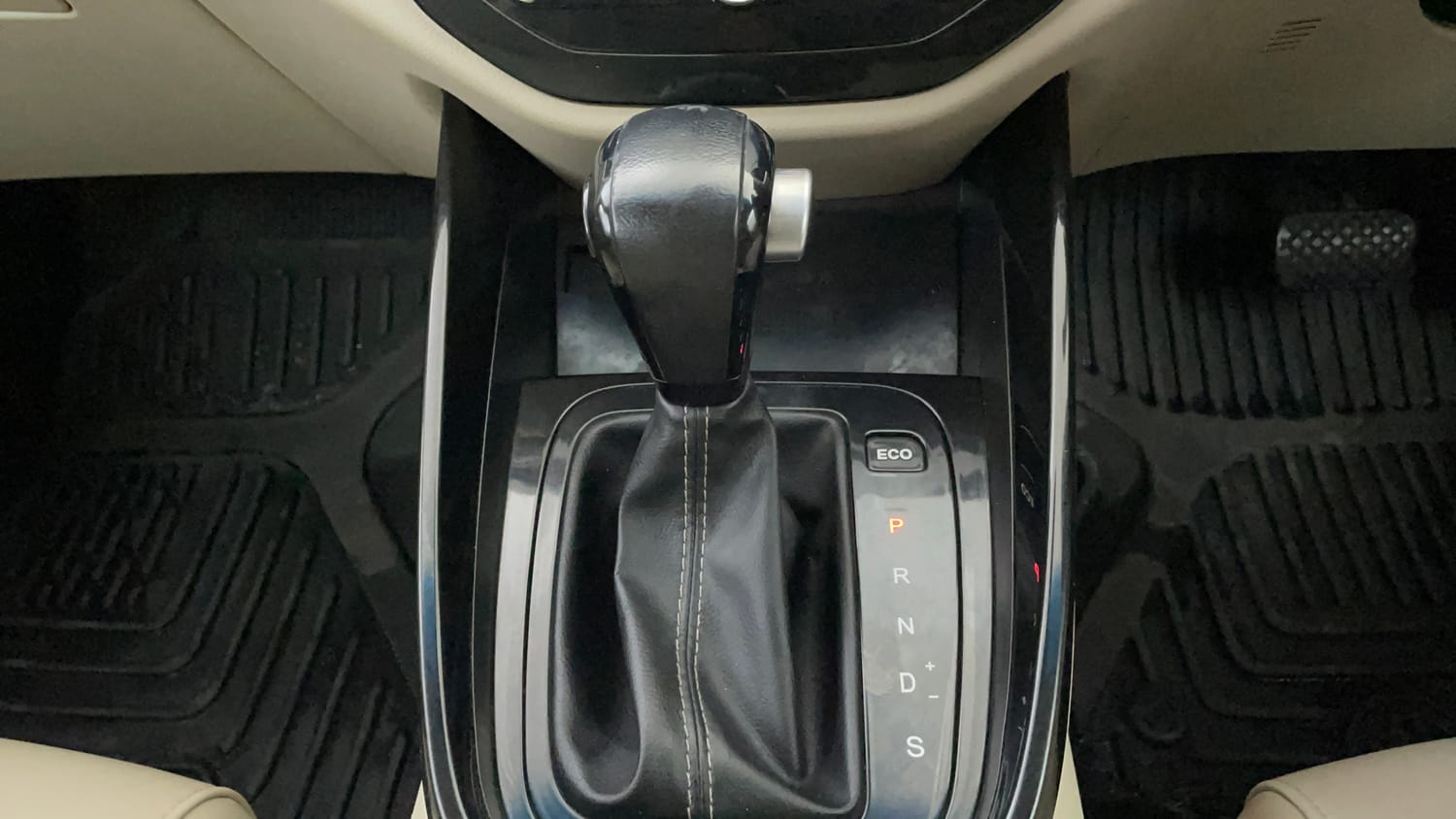 Used 2021 MG Motors Hector Sharp 1.5 Petrol CVT Petrol Automatic interior GEAR  KNOB VIEW