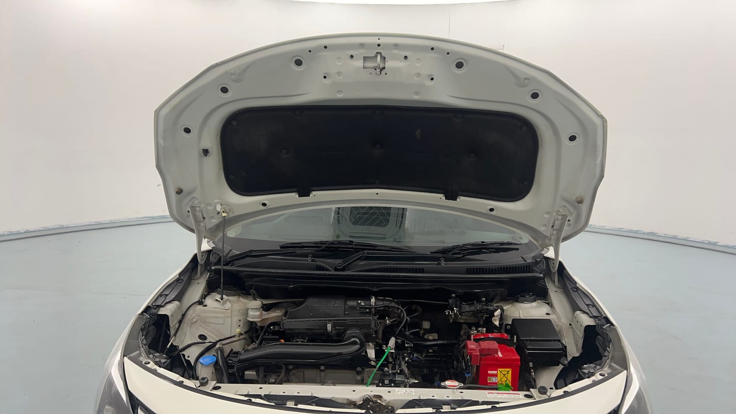 Used 2024 Maruti Suzuki Baleno Alpha MT Petrol Manual engine ENGINE & BONNET OPEN FRONT VIEW