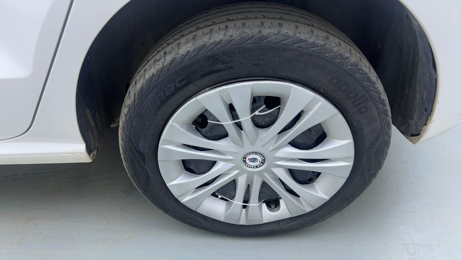Used 2017 Volkswagen Polo Comfortline 1.2L (P) Petrol Manual tyres LEFT REAR TYRE RIM VIEW