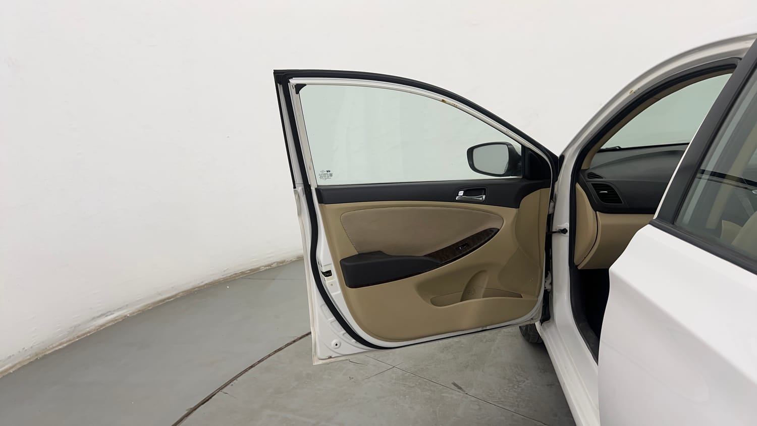 Used 2013 Hyundai Verna Fluidic 1.6 VTVT SX Petrol Manual interior LEFT FRONT DOOR OPEN VIEW