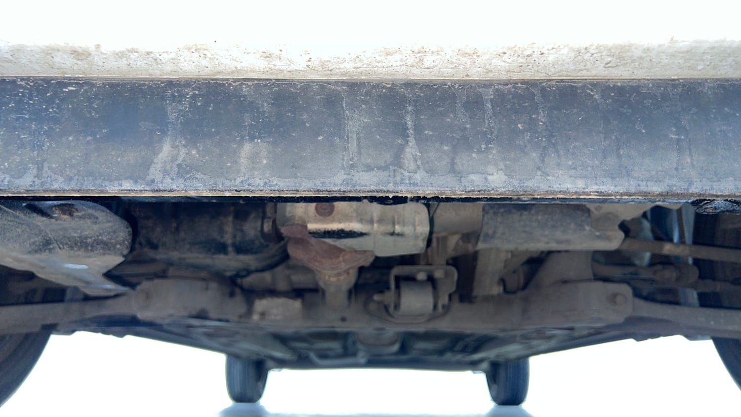 Used 2021 Hyundai Santro Asta AMT Petrol Automatic extra FRONT LEFT UNDERBODY VIEW