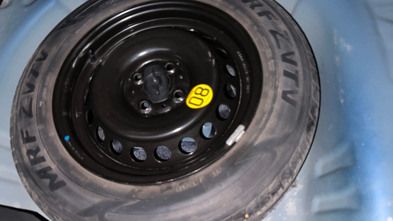 Used 2017 Maruti Suzuki Baleno Zeta 1.2 Petrol Manual tyres SPARE TYRE VIEW
