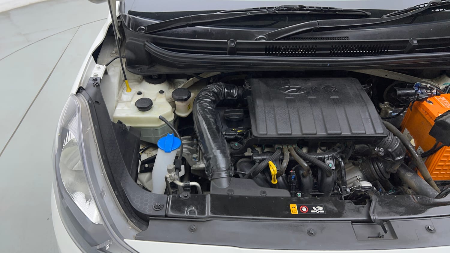 Used 2022 Hyundai Grand i10 Nios Sportz 1.2 Kappa VTVT CNG Cng Manual engine ENGINE RIGHT SIDE VIEW
