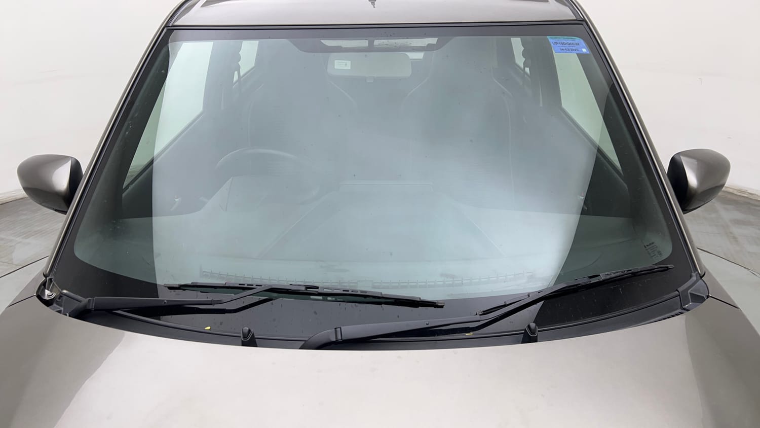 Used 2023 Maruti Suzuki Wagon R VXI 1.0 Petrol Manual exterior FRONT WINDSHIELD VIEW