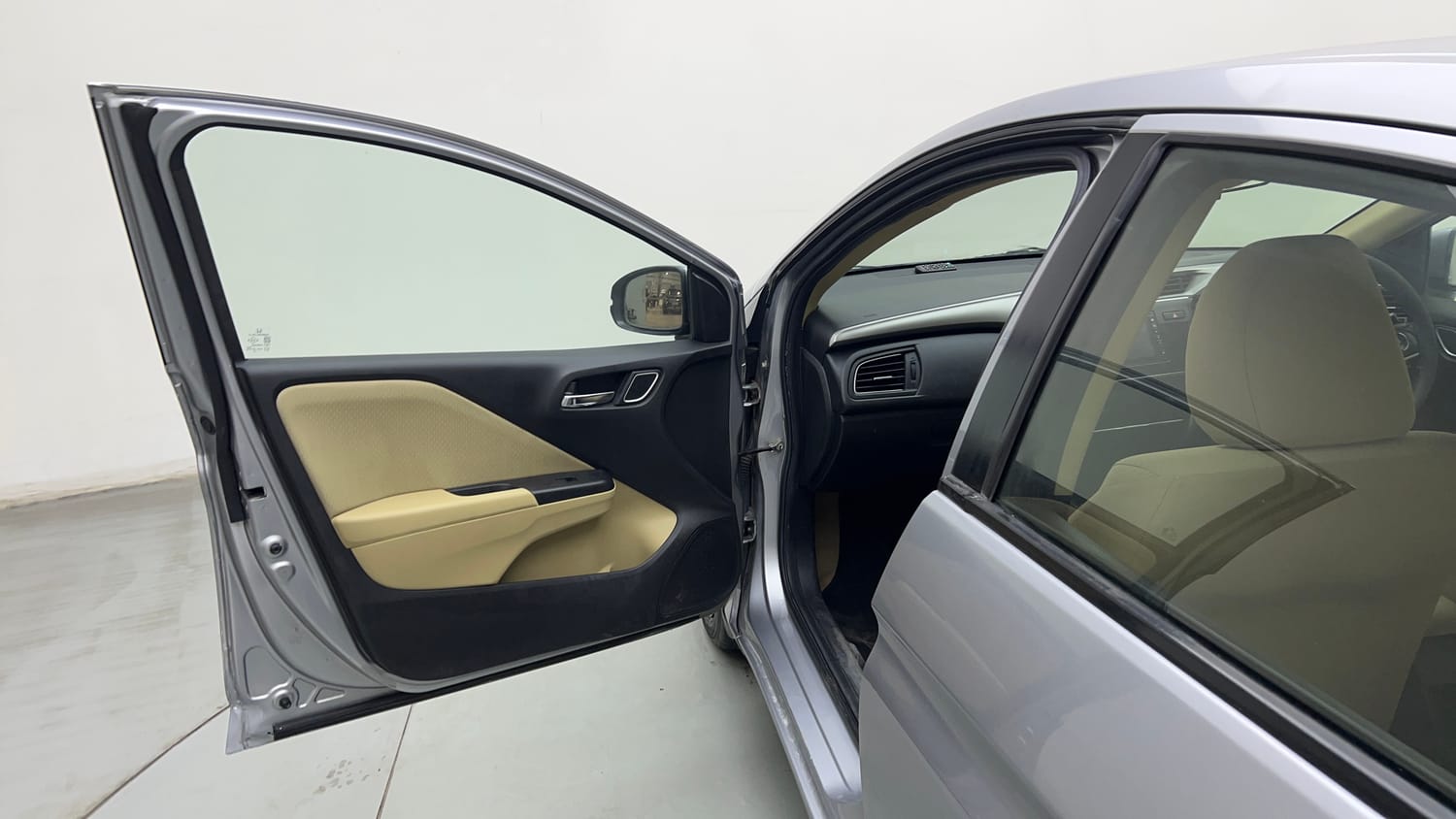 Used 2022 Honda City 4th Generation V Petrol Petrol Manual interior LEFT FRONT DOOR OPEN VIEW