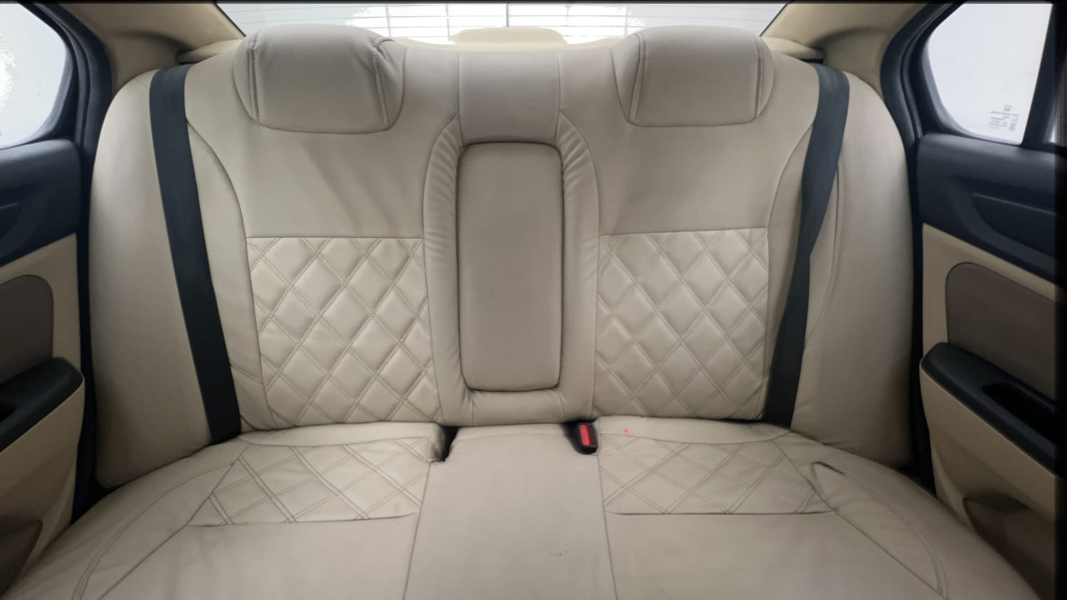 Used 2021 Honda Amaze VX MT 1.2 Petrol Petrol Manual interior REAR SEAT CONDITION VIEW