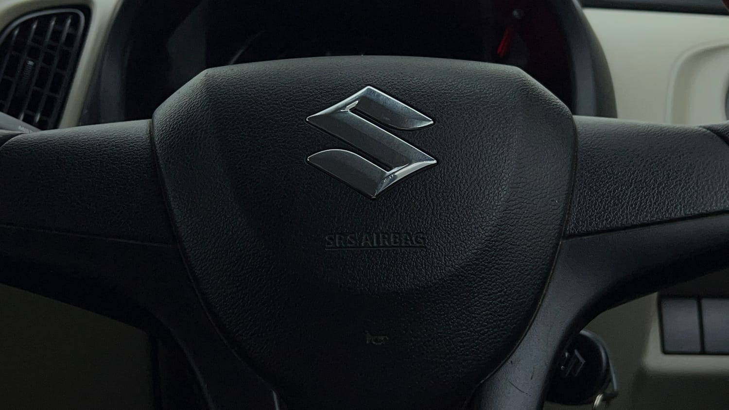 Used 2019 Maruti Suzuki Wagon R 1.0 LXi 1.0 Petrol Manual top_features Airbags