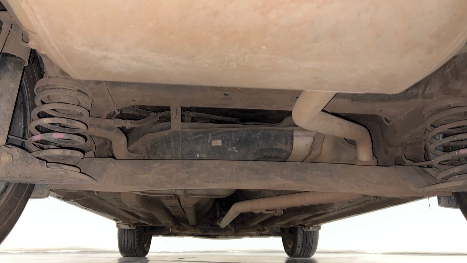 Used 2019 Hyundai Creta SX 1.6 AT CRDi Diesel Automatic extra REAR UNDERBODY VIEW (TAKEN FROM REAR)