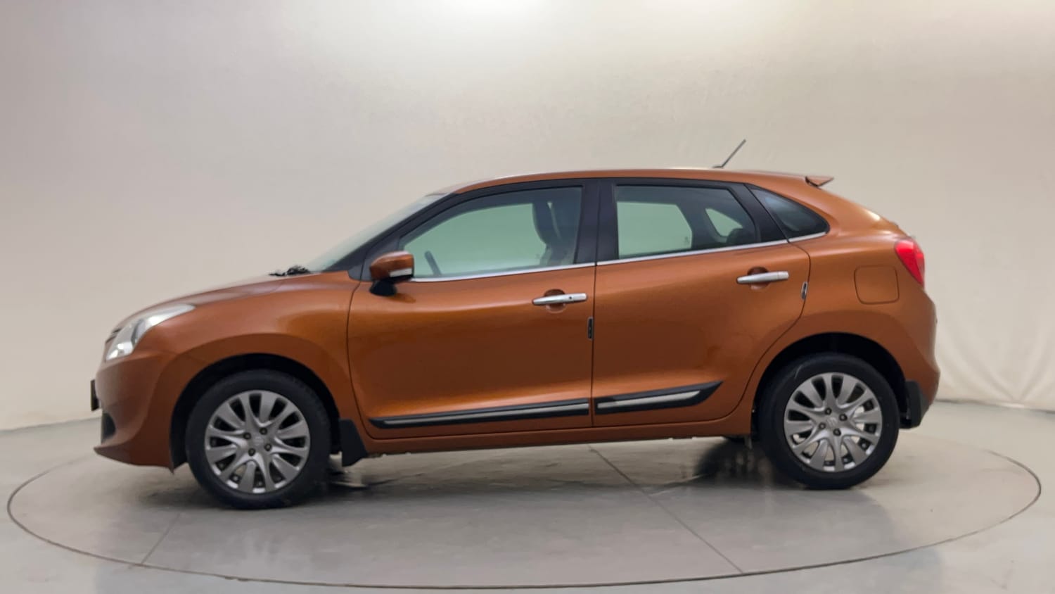 Used 2017 Maruti Suzuki Baleno Zeta 1.2 AT Petrol Automatic exterior LEFT SIDE VIEW