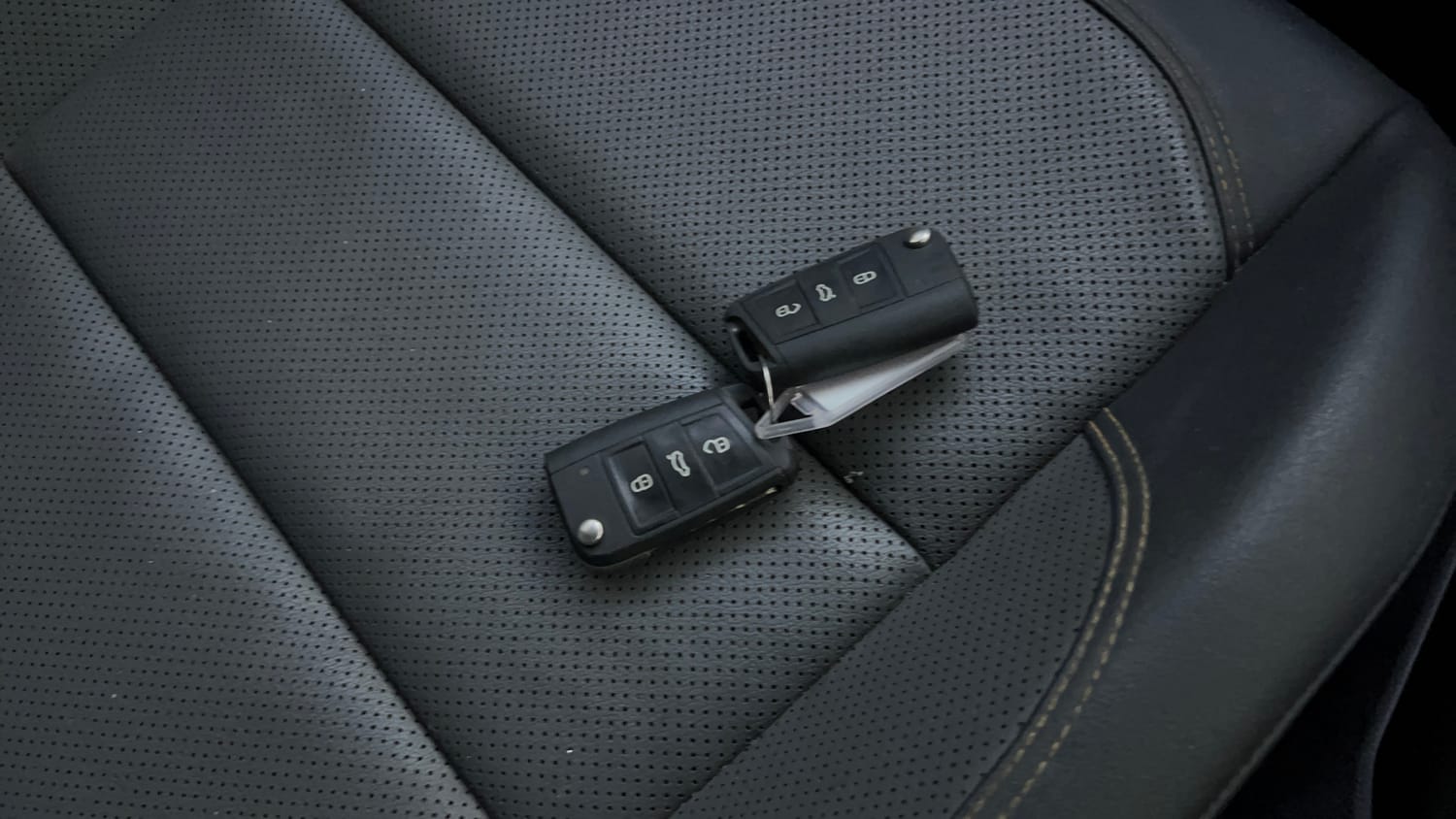 Used 2024 Skoda Kushaq Style 1.5L TSI DSG Petrol Automatic extra CAR KEY VIEW