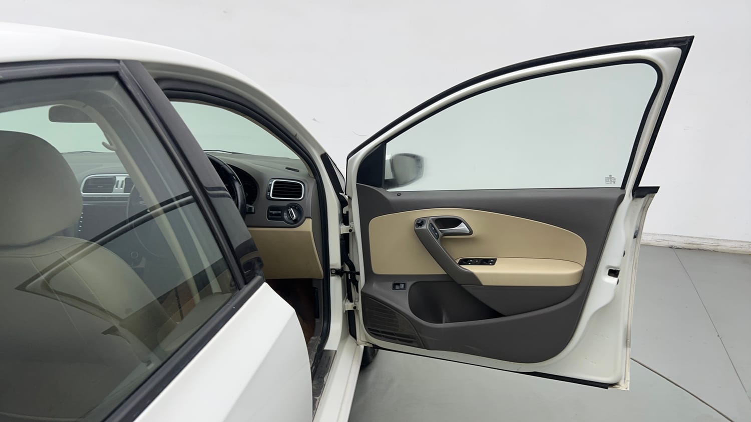 Used 2016 Volkswagen Vento Highline 1.2 (P) AT Petrol Automatic interior RIGHT FRONT DOOR OPEN VIEW