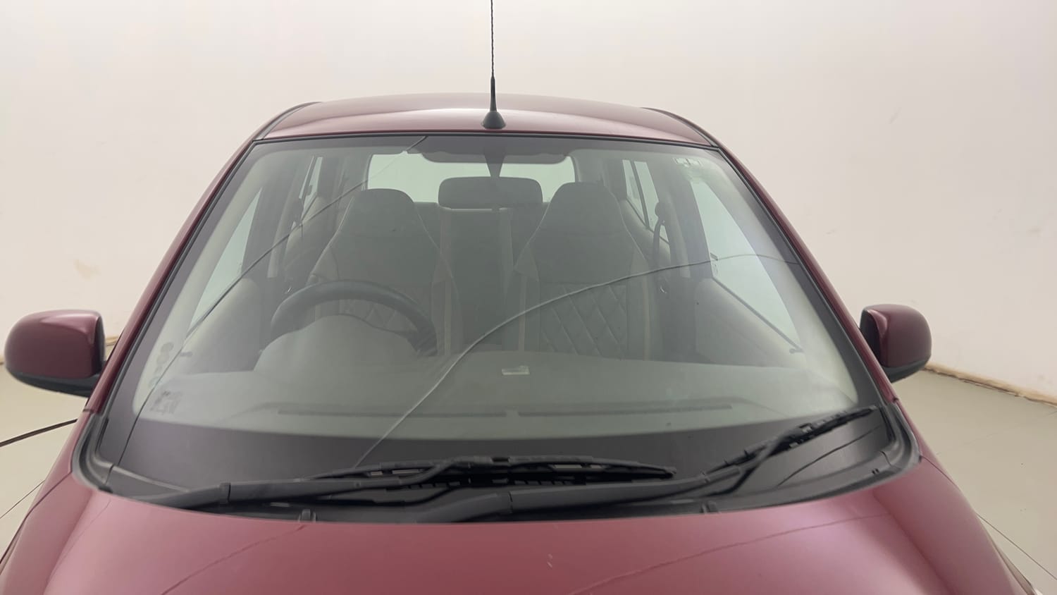 Used 2016 Hyundai i10 Sportz 1.1 iRDE2 Petrol Manual exterior FRONT WINDSHIELD VIEW