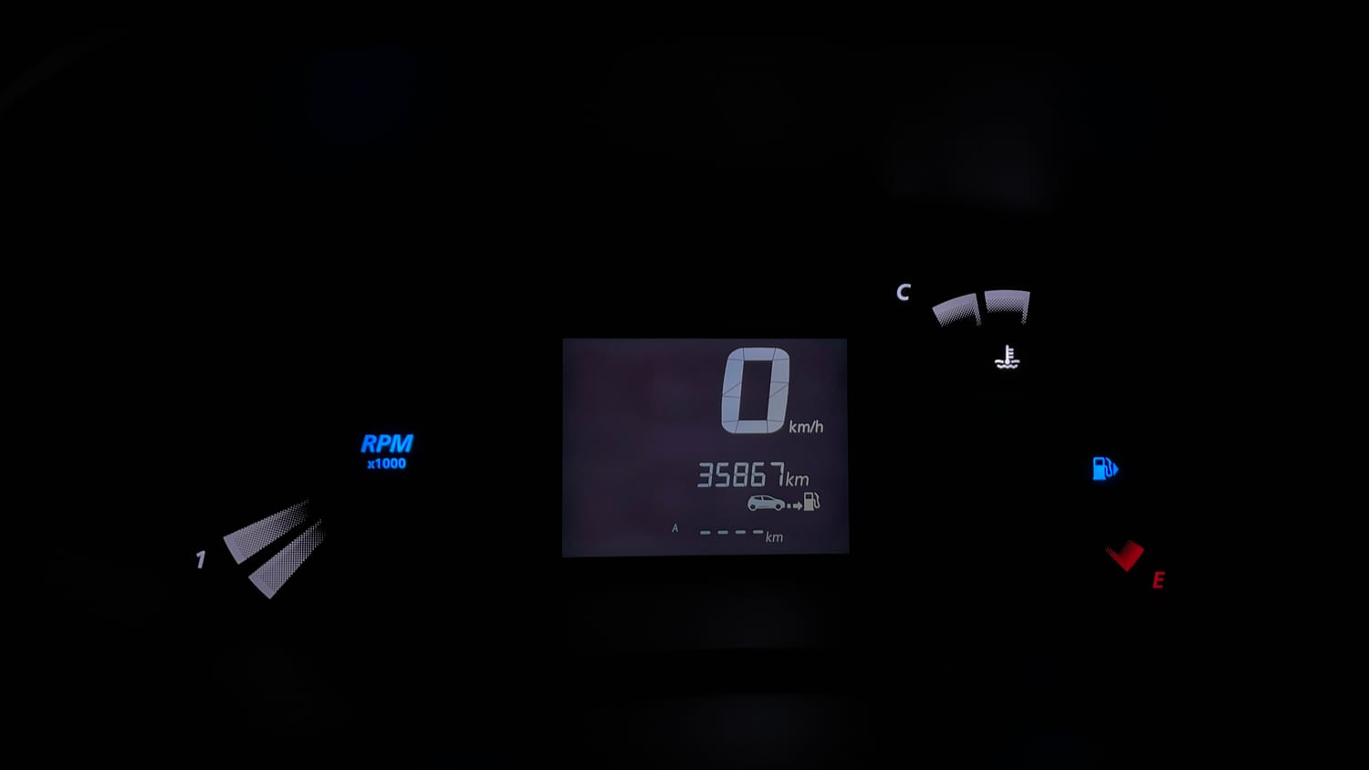 Used 2020 Renault Kwid CLIMBER 1.0 Opt Petrol Manual interior CLUSTERMETER VIEW
