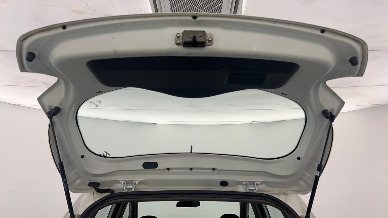 Used 2014 Hyundai Grand i10 Magna 1.2 Kappa VTVT Petrol Manual interior DICKY DOOR OPEN VIEW
