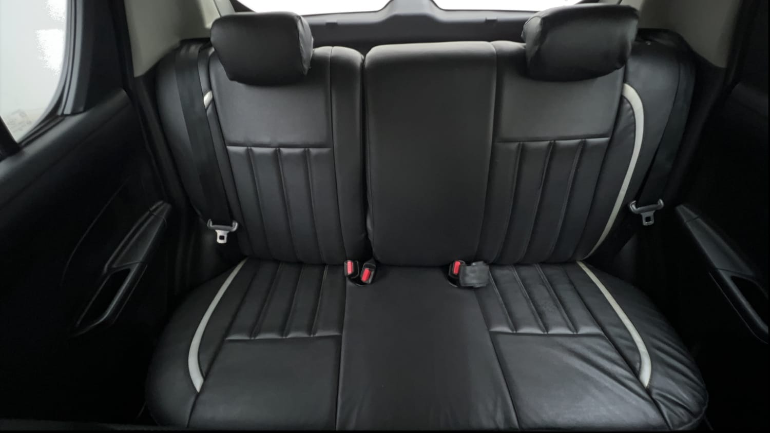 Used 2015 Maruti Suzuki Swift Lxi (O) Petrol Manual interior REAR SEAT CONDITION VIEW
