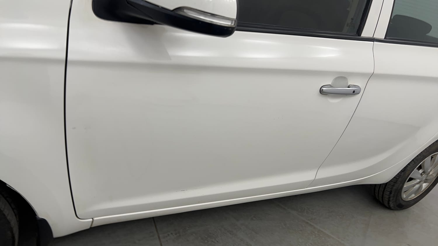 Used 2012 Hyundai i20 Asta 1.2 Petrol Manual dents MINOR SCRATCH