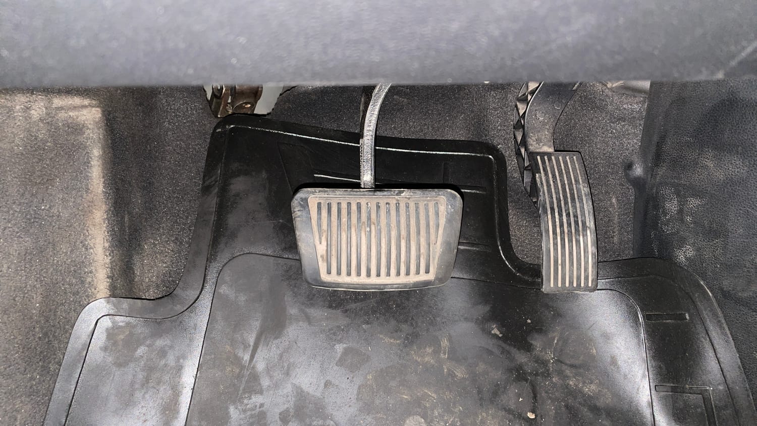 Used 2019 Hyundai Venue SX Plus 1.0 Turbo DCT Petrol Automatic interior PEDALS VIEW