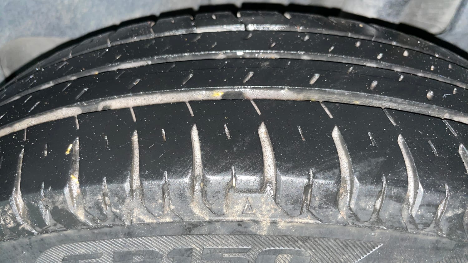 Used 2019 Maruti Suzuki Swift VXi AMT Petrol Automatic tyres LEFT REAR TYRE TREAD VIEW