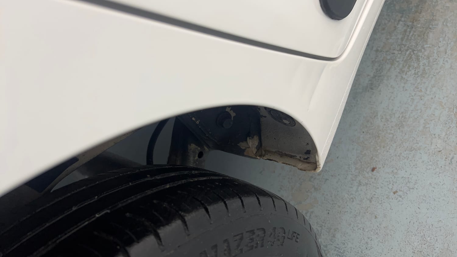 Used 2014 Hyundai Grand i10 Magna 1.2 Kappa VTVT Petrol Manual dents MINOR DENT
