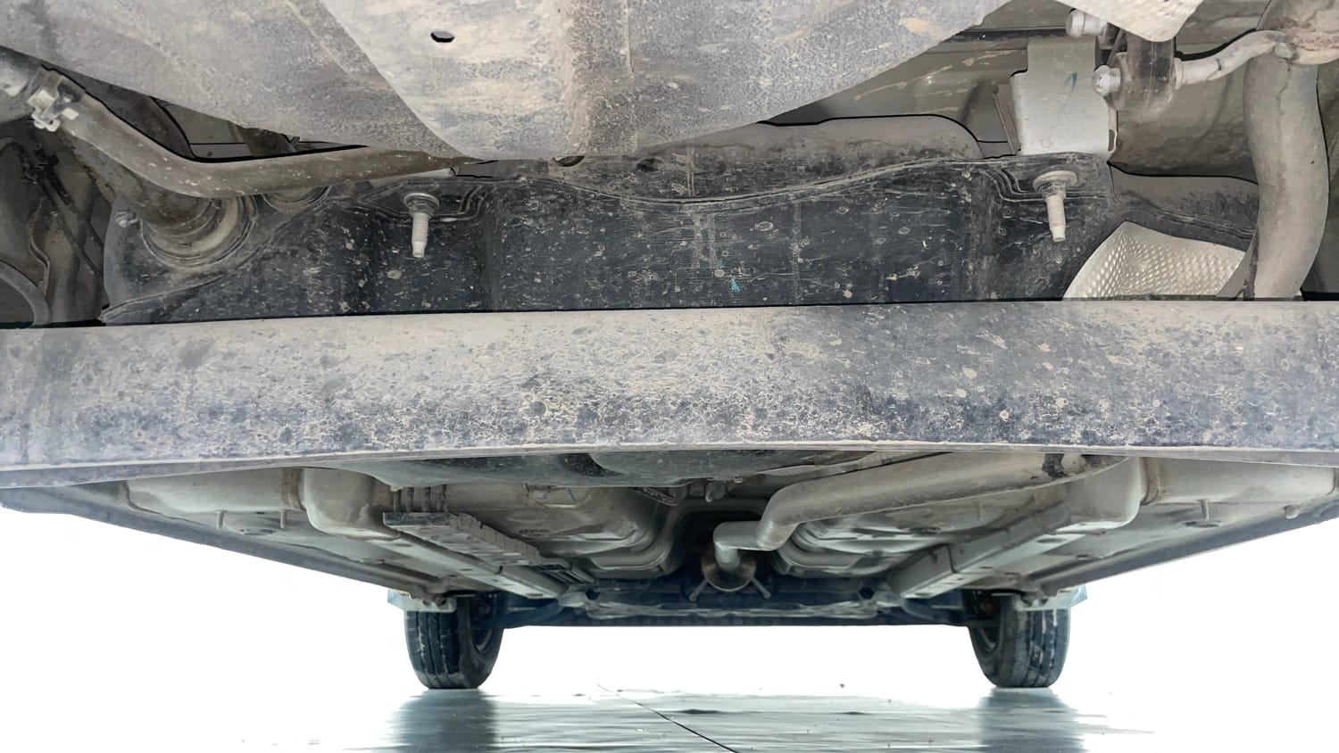 Used 2021 Hyundai Santro Magna Petrol Manual extra REAR UNDERBODY VIEW (TAKEN FROM REAR)