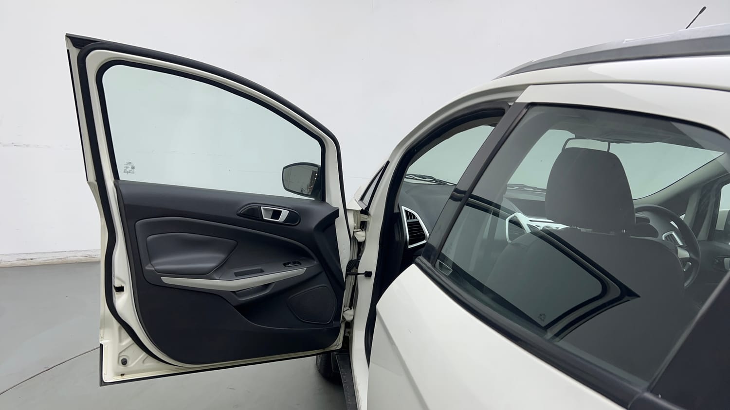 Used 2014 Ford EcoSport Titanium 1.0 Ecoboost (Opt) Petrol Manual interior LEFT FRONT DOOR OPEN VIEW