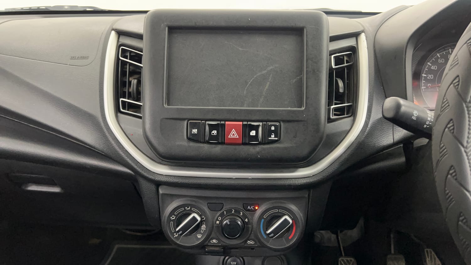 Used 2023 Maruti Suzuki Celerio VXi Petrol Manual interior MUSIC SYSTEM & AC CONTROL VIEW