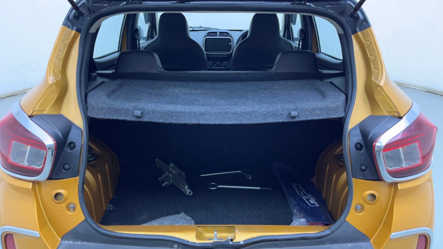 Used 2022 Renault Kwid CLIMBER AMT Petrol Automatic interior DICKY INSIDE VIEW