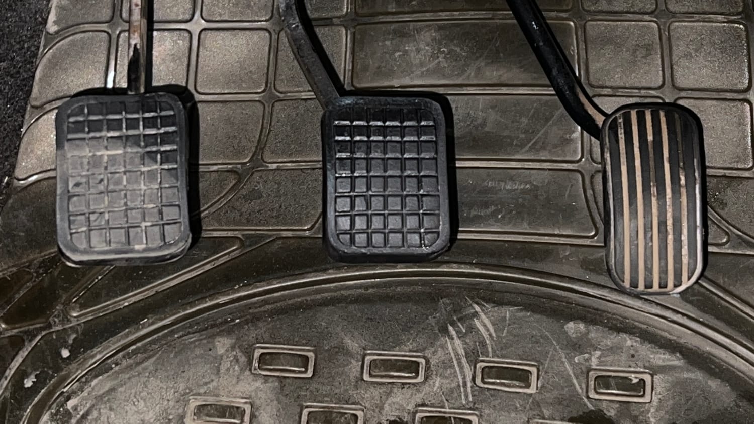 Used 2019 Tata Tiago Revotron XZ Petrol Manual interior PEDALS VIEW