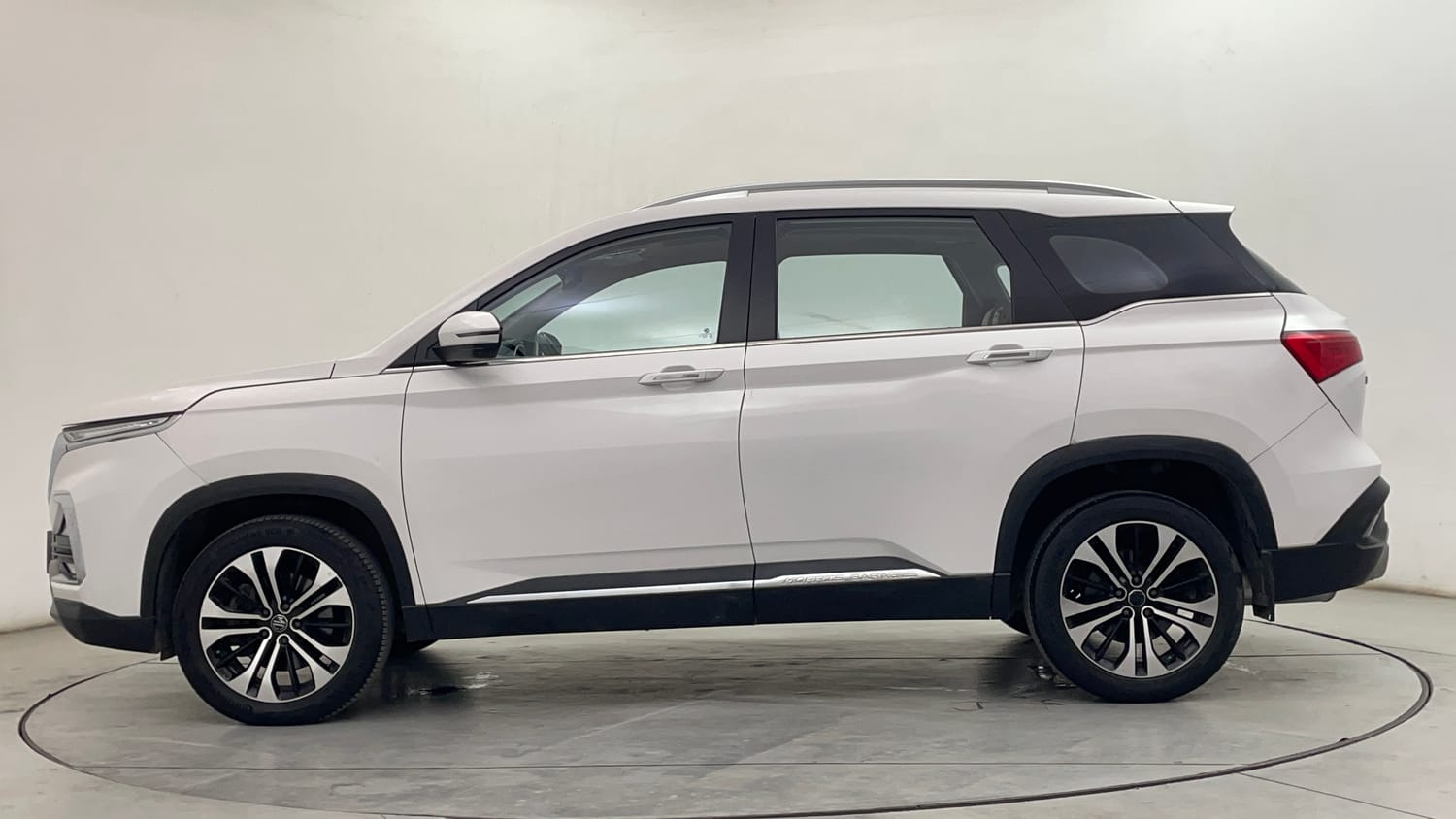Used 2021 MG Motors Hector Sharp 1.5 Petrol CVT Petrol Automatic exterior LEFT SIDE VIEW