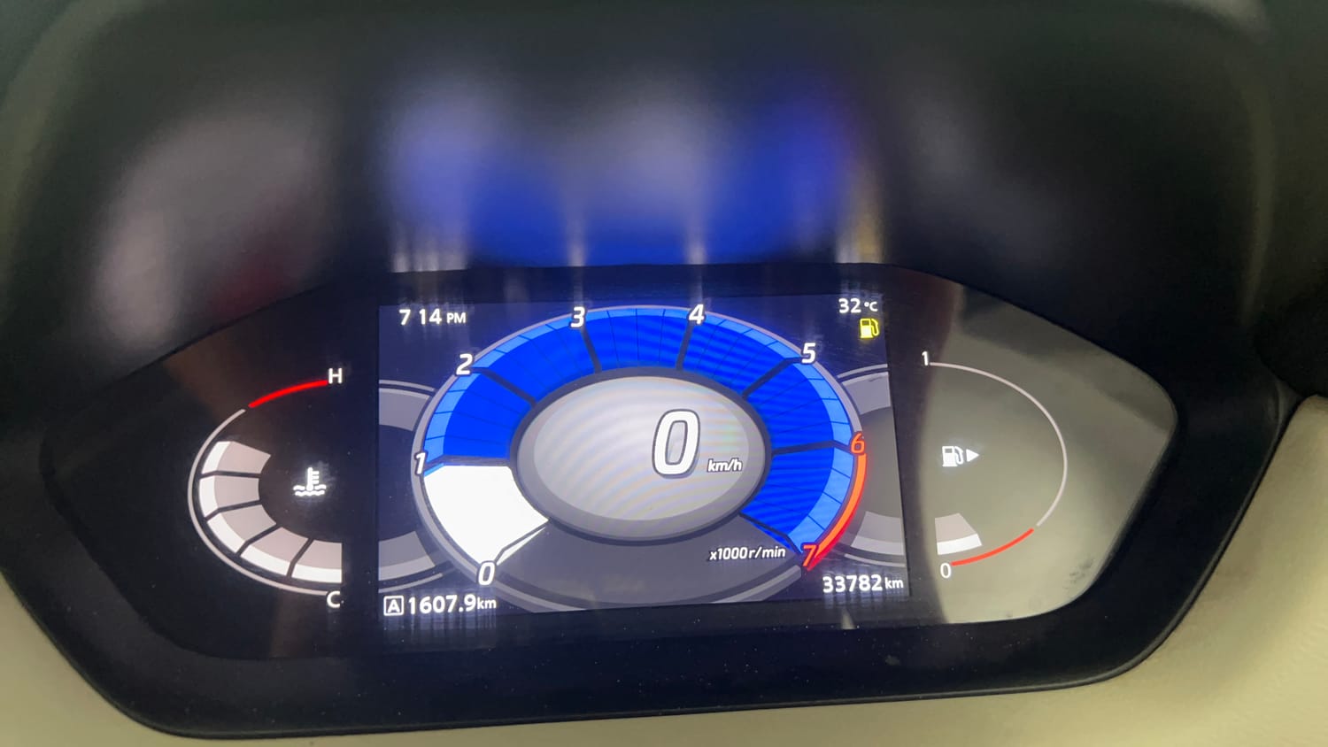 Used 2021 Nissan Magnite XV Turbo Petrol Manual interior CLUSTERMETER VIEW
