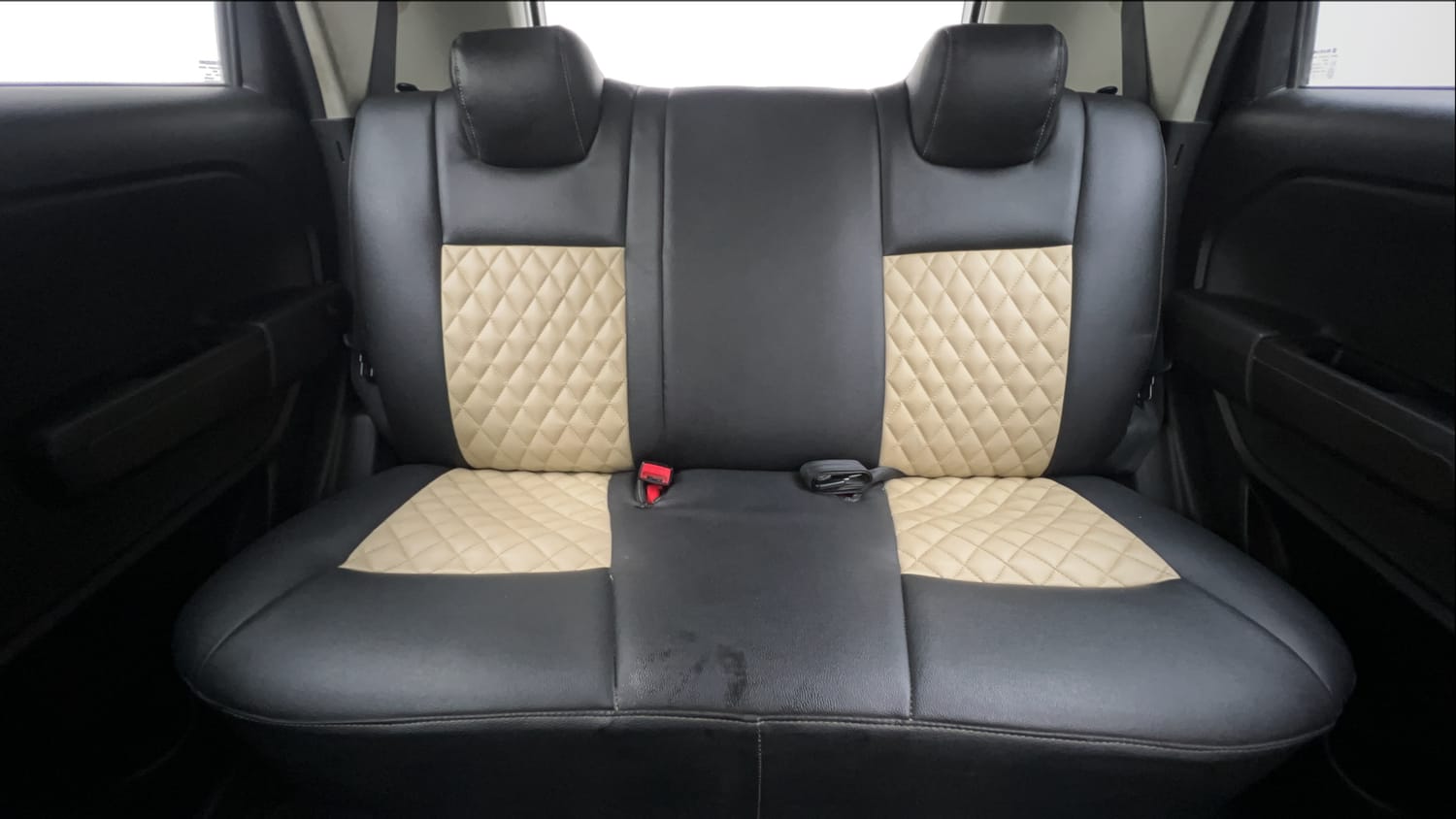 Used 2019 Maruti Suzuki Wagon R 1.0 LXi 1.0 Petrol Manual interior REAR SEAT CONDITION VIEW