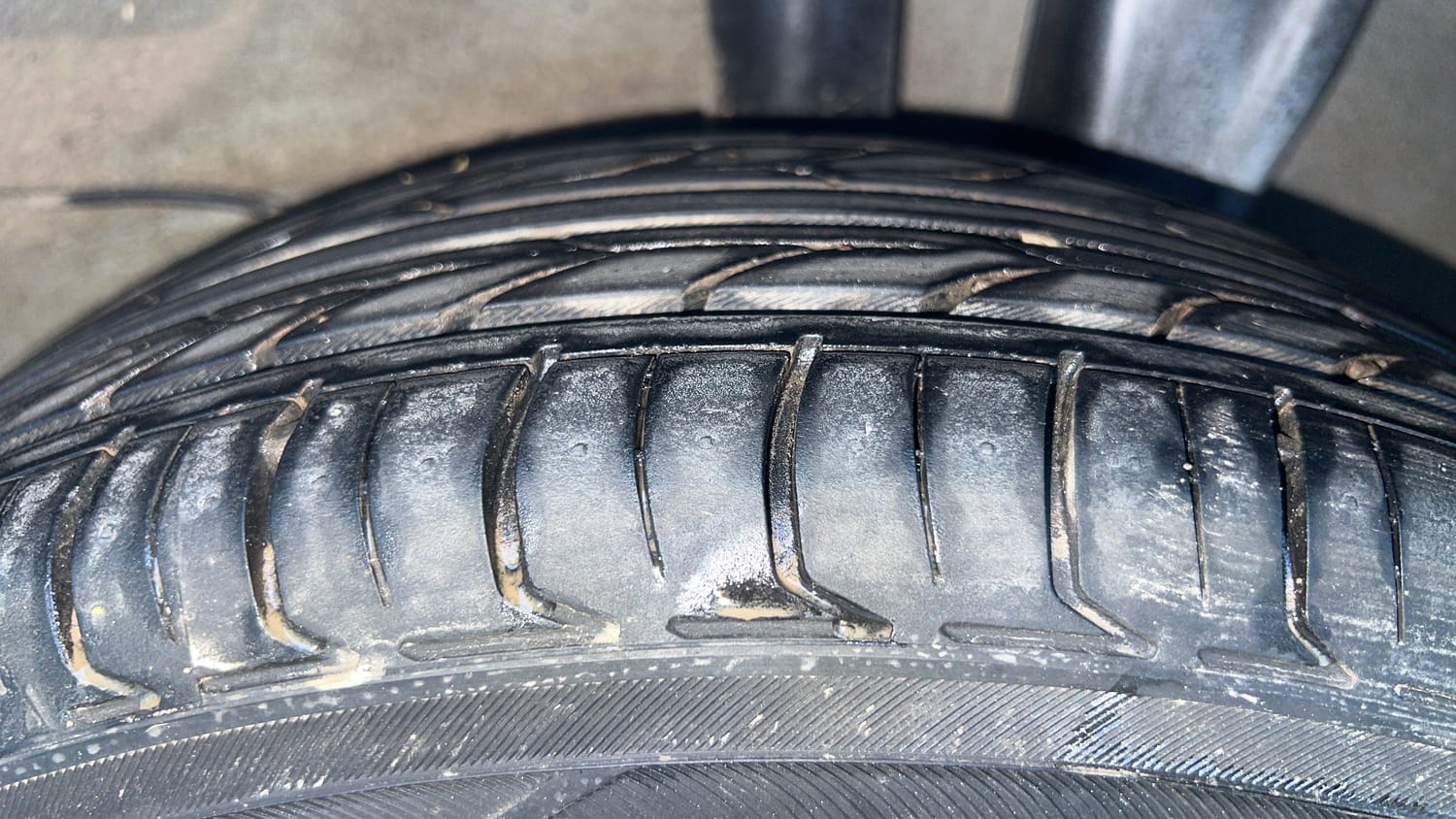 Used 2021 Hyundai Santro Asta AMT Petrol Automatic tyres LEFT REAR TYRE TREAD VIEW