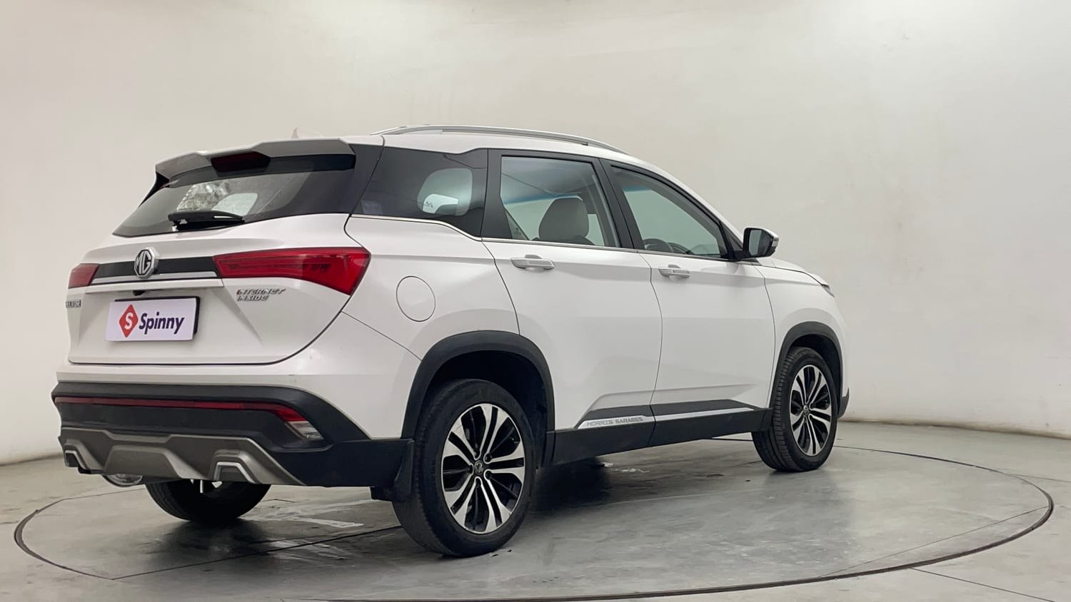 Used 2021 MG Motors Hector Sharp 1.5 Petrol CVT Petrol Automatic exterior RIGHT REAR CORNER VIEW