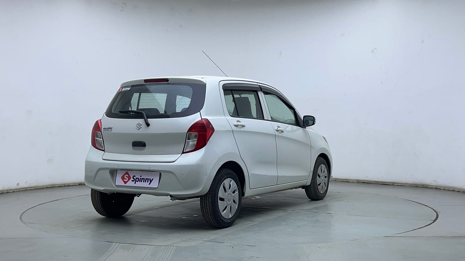 Used 2018 Maruti Suzuki Celerio ZXi (O) AMT Petrol Automatic exterior RIGHT REAR CORNER VIEW