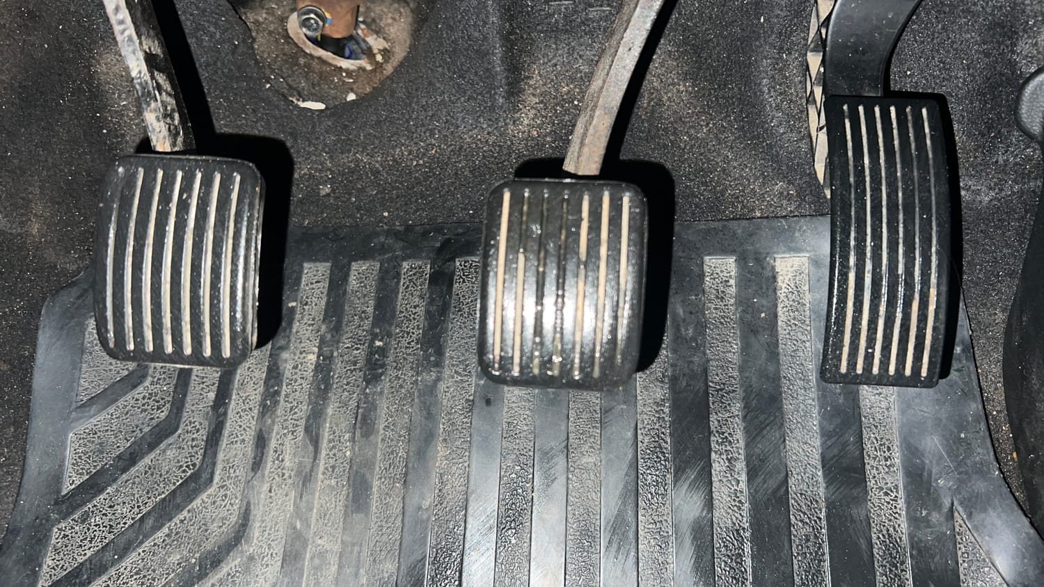 Used 2014 Hyundai Grand i10 Magna 1.2 Kappa VTVT Petrol Manual interior PEDALS VIEW