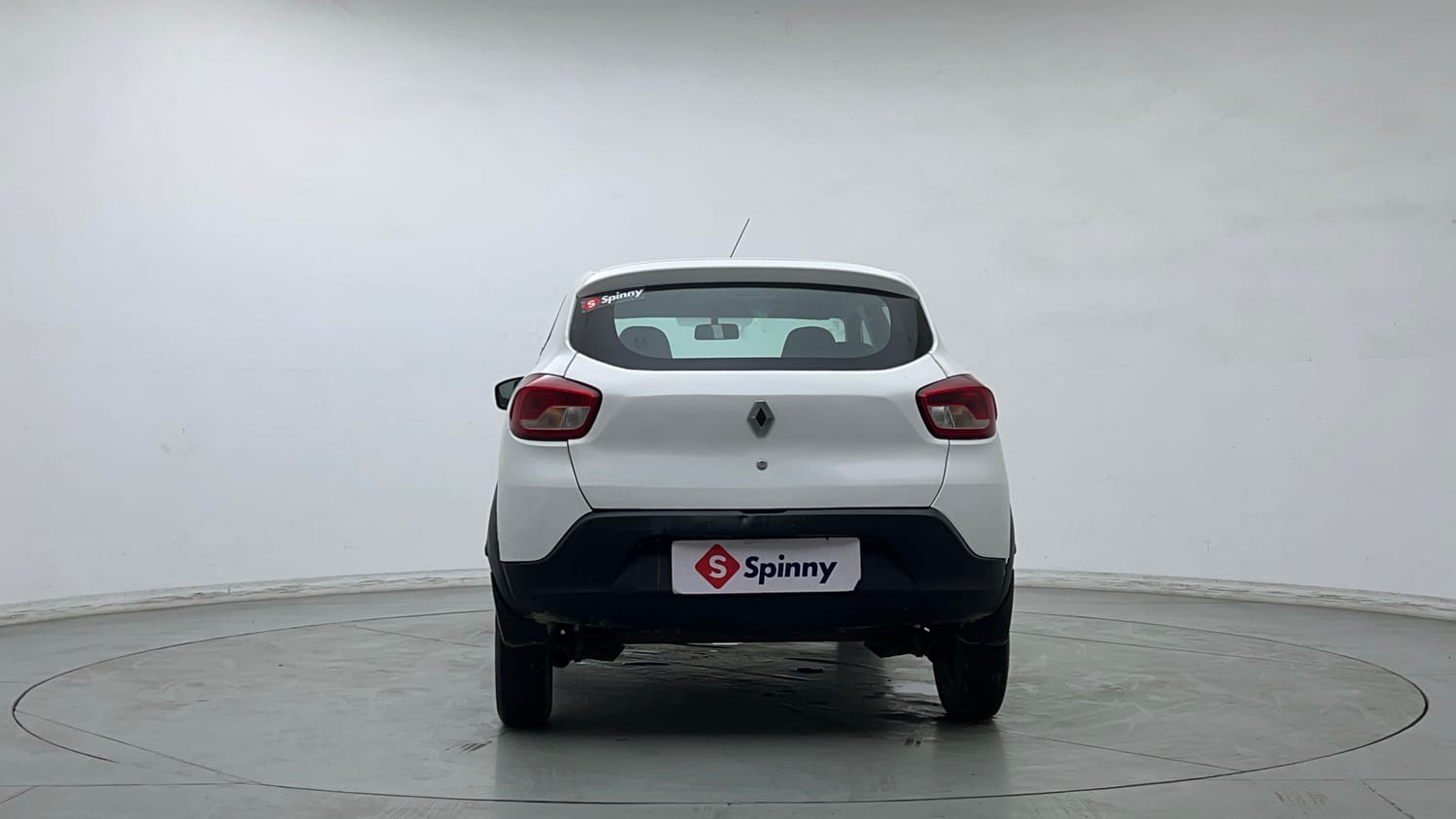 Used 2018 Renault Kwid 1.0 RXT Petrol Manual exterior BACK VIEW
