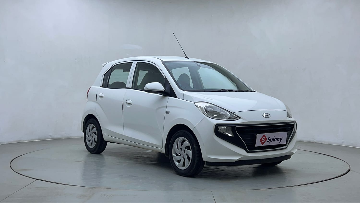 Used 2021 Hyundai Santro Asta AMT Petrol Automatic exterior RIGHT FRONT CORNER VIEW