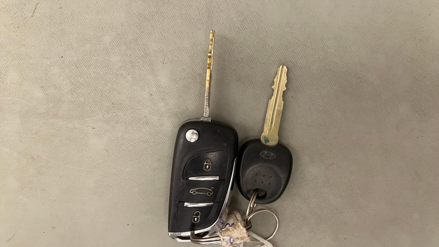 Used 2018 Hyundai Eon Magna + Petrol Manual extra CAR KEY VIEW