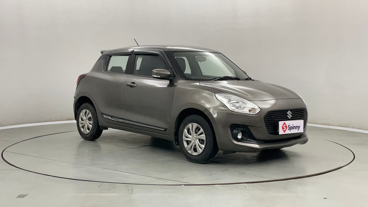 Used 2019 Maruti Suzuki Swift VXi AMT Petrol Automatic exterior RIGHT FRONT CORNER VIEW