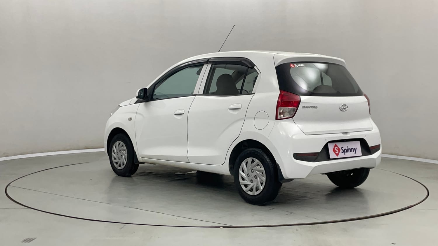 Used 2021 Hyundai Santro Magna Petrol Manual exterior LEFT REAR CORNER VIEW