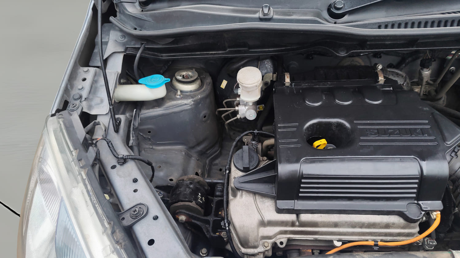 Used 2016 Maruti Suzuki Wagon R 1.0 VXI AMT Petrol Automatic engine ENGINE RIGHT SIDE VIEW