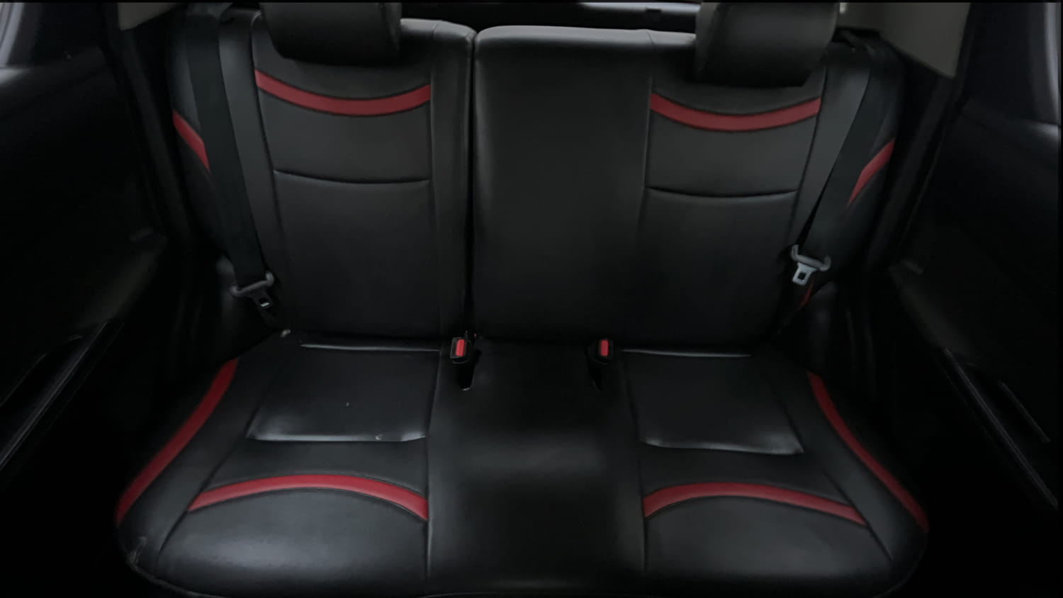 Used 2015 Maruti Suzuki Swift VXi Petrol Manual interior REAR SEAT CONDITION VIEW